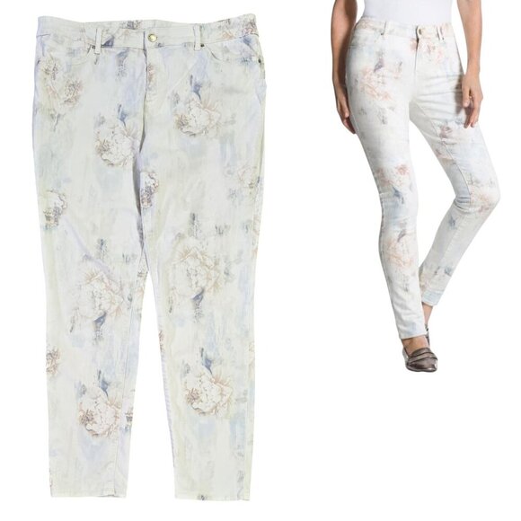 Chico's Ivory Floral The Platinum Jeggings Retro Look Stretch Grandmacore - Picture 1 of 10